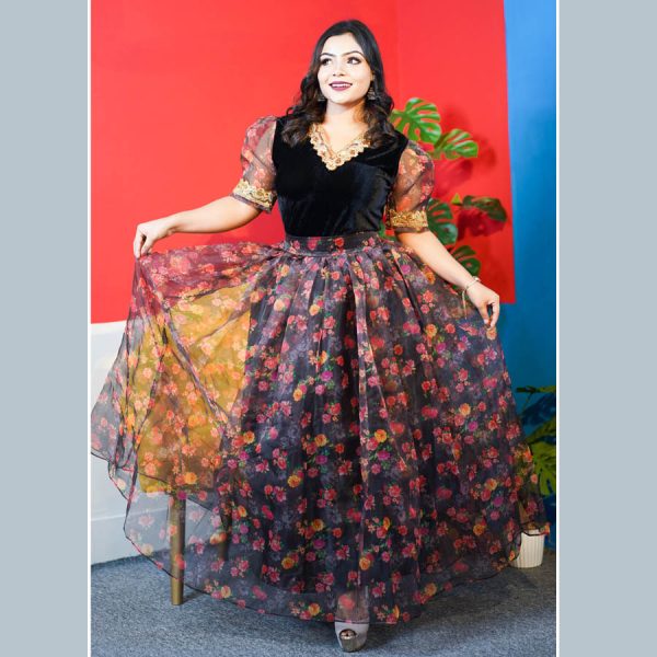 Titanic Skirt Single